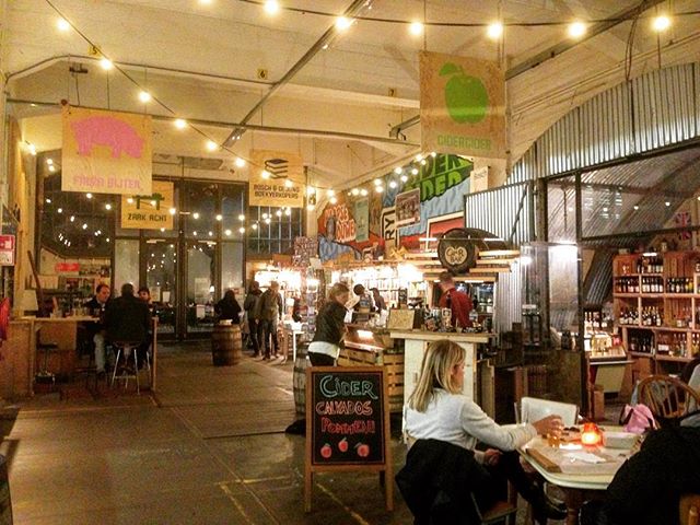 Laat je inspireren voor je kerstdiner tijdens de kerstmarkt in de Fenix Food Factory van 14 t/m 23 december! (@Unkrautt via instagram)