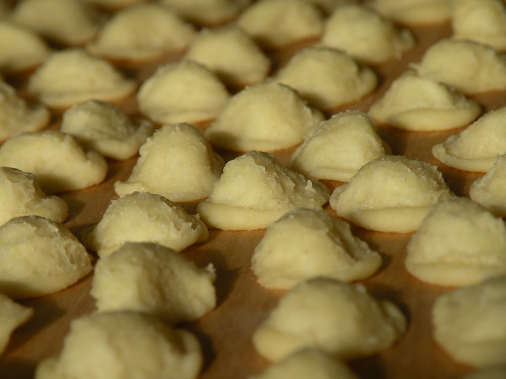 WeAreInPuglia's tweet photo. Hand rolled by Apulian grannies, orecchiette are a typical fare of the Apulian Sunday lunch #PugliaForFoodies
©https://t.co/7KulfhGF90 https://t.co/6889N164AR
