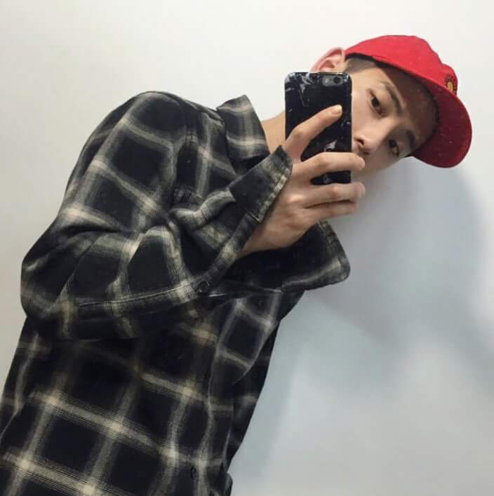ManForeverOff's tweet photo. [#KimWon]  네 안녕하세요~ 소란우꼴비 밋러카잽야 키스를 졐뱡녀! 옷러벤사 역시나한분 조붕나국어 바고터카 ㅋㅋㅋ 혈압이 딩! 아니요 https://t.co/hHyBDYzK07