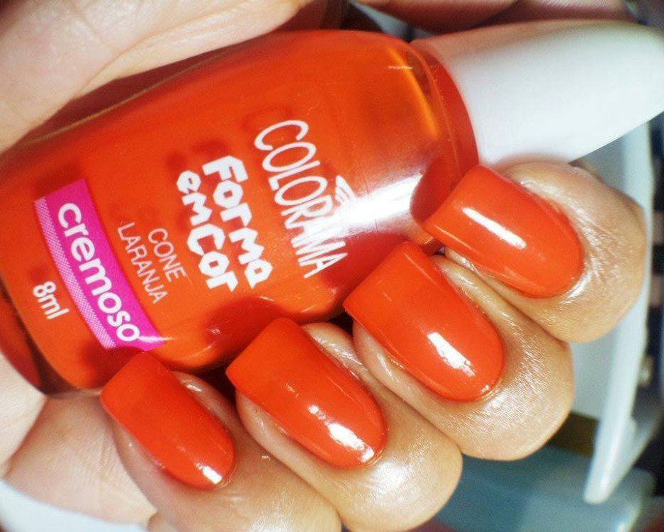 dimenininha's tweet photo. Um dos meus laranjas preferidos da vida! 
Cone Laranja, @esmaltecolorama 

#coisasdemenininha 
#unhasdamyl 
#tonodaba
#blogbaiano https://t.co/b2fd8wv11r