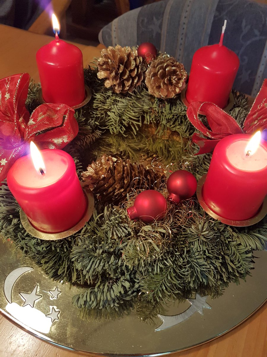 <a href="/JGrabietz70/">Jutta Grabietz</a> <a href="/ChrisDaplyn/">Christopher Daplyn</a> <a href="/puhinnalle_/">Sakke\m/</a> <a href="/reedus_lover528/">I ❤️ twd</a> happy sunday and 3. advent to you all 🎄❤😘 🕯🕯🕯🎅🙋🎄❤