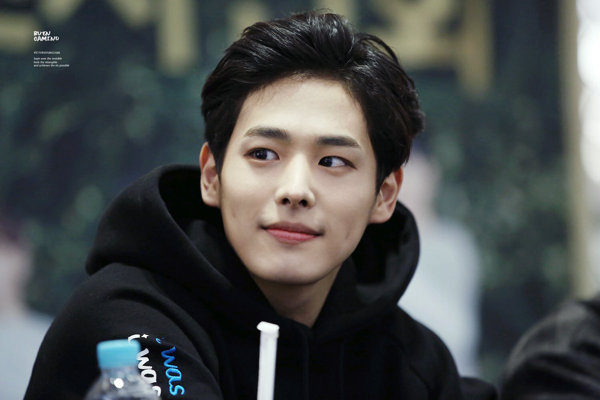 BYUNGCHAN THAILAND tweet media
