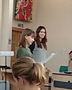 RMSteachers's tweet image. Co-host Amy @RMSforGirls  introduces artist @lizatkin. &quot;Compulsive Charcoal&quot;. #TEDxRMS16 #pavegen.