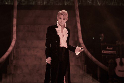 꿈결같이 짧았던 우리의 소풍은 끝나고
항상 뜨겁던 여름 사라졌네

/뮤지컬 도리안그레이