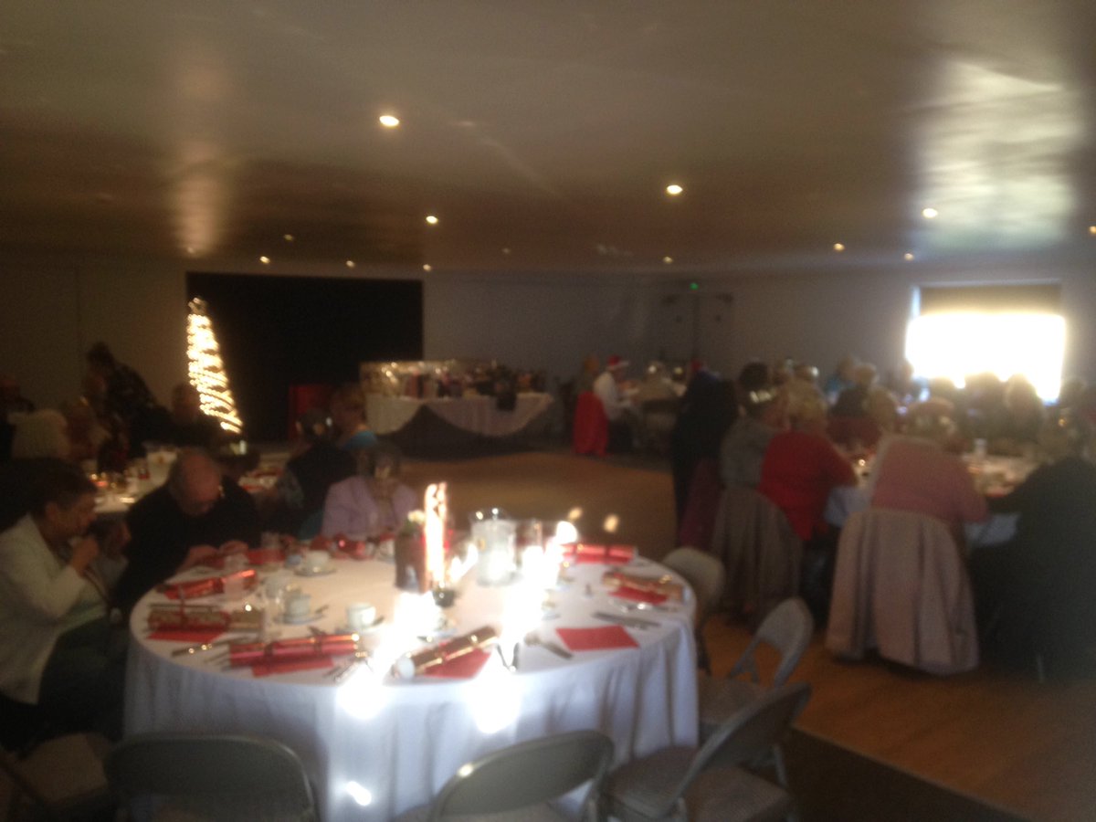 HayesRFC's tweet image. Our annual OAP free Christmas meal 70 very happy customers @MiddlesexRDO @MiddlesexRFU @UxbridgeGazette #notjustarugbyclub #community