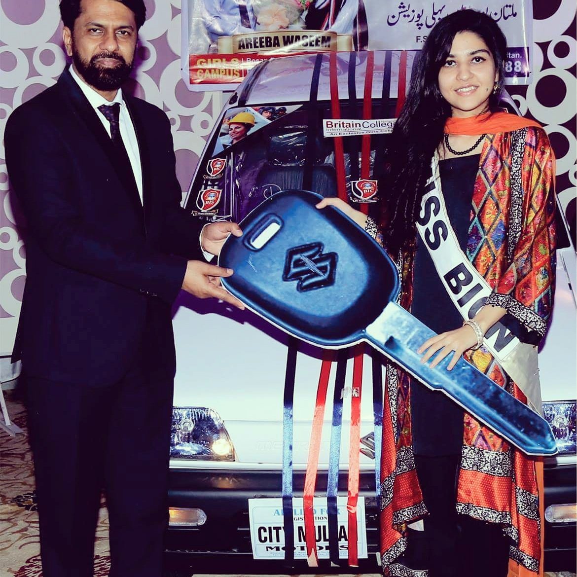 bicnetwork's tweet photo. Our Start Student "Areeba Wasim" from BICN Girls campus awarded with Brand New Car at Welcome &amp; Farewell Party 2016 https://t.co/UFojktIVhQ