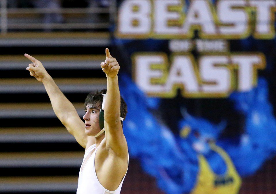 PhotogLori's tweet photo. PHOTOS: https://t.co/rT5mMqcUIZ Beast of the East wrestling finals #BeastWrestling #Beast2016 @DelbartonSports @Delbarton @HanParkHSWrest https://t.co/sXpnHjr6Di
