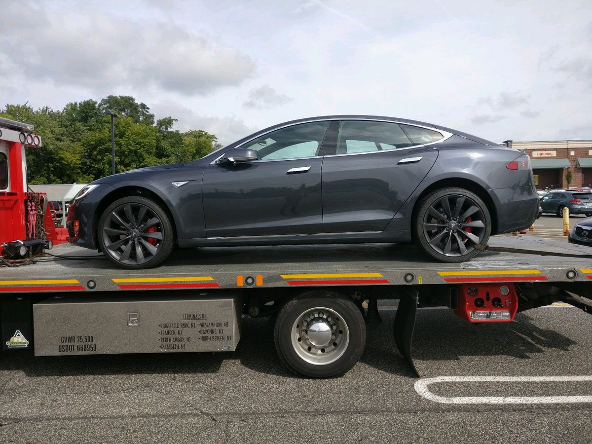 MKBHD tweet picture