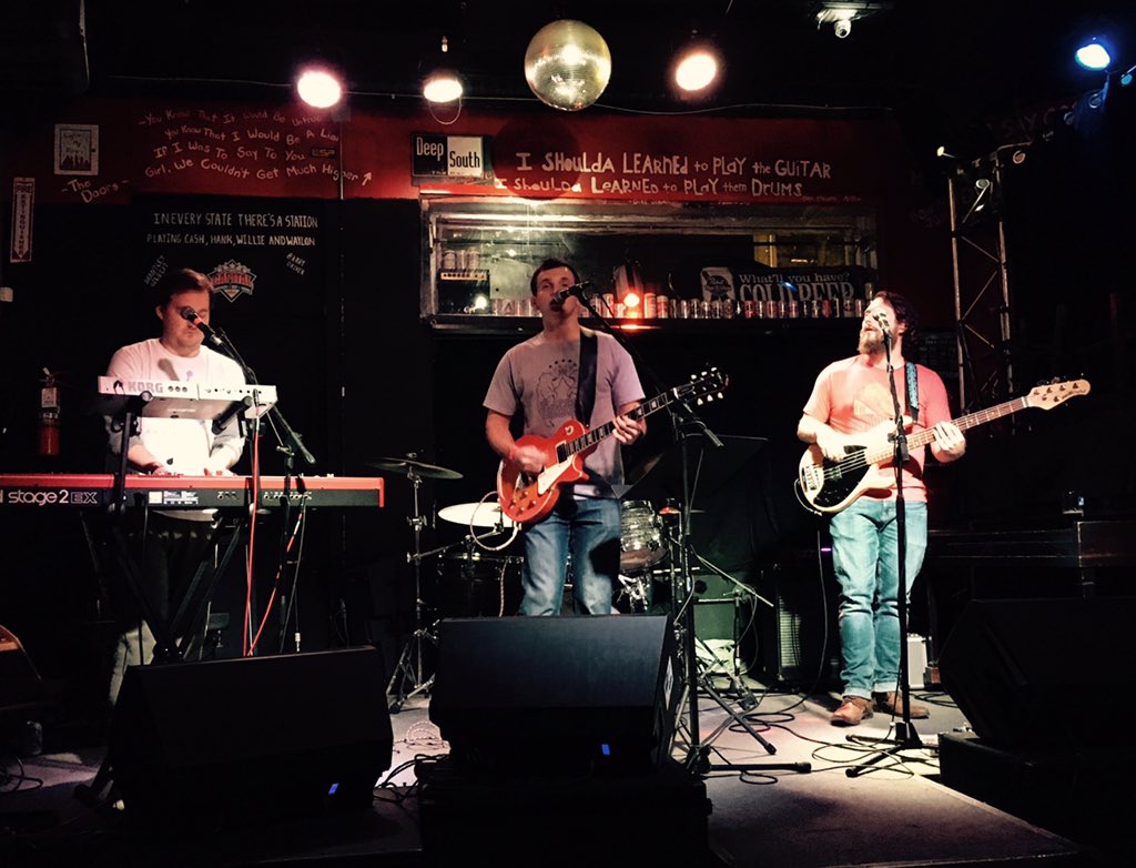 <a href="/WebbBostic/">Webb Bostic</a> <a href="/StrangeLadyBand/">StrangeLady</a> The funk was Brought'n by some Strange Lady.