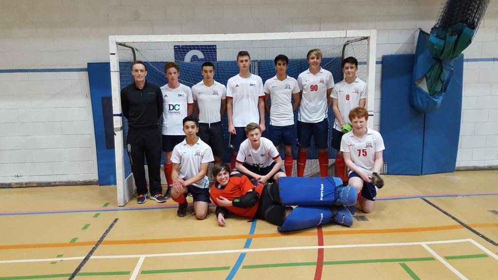 AlanStoves's tweet image. DHC North under 16 boys indoor champions matching the under 18s #doublewinners