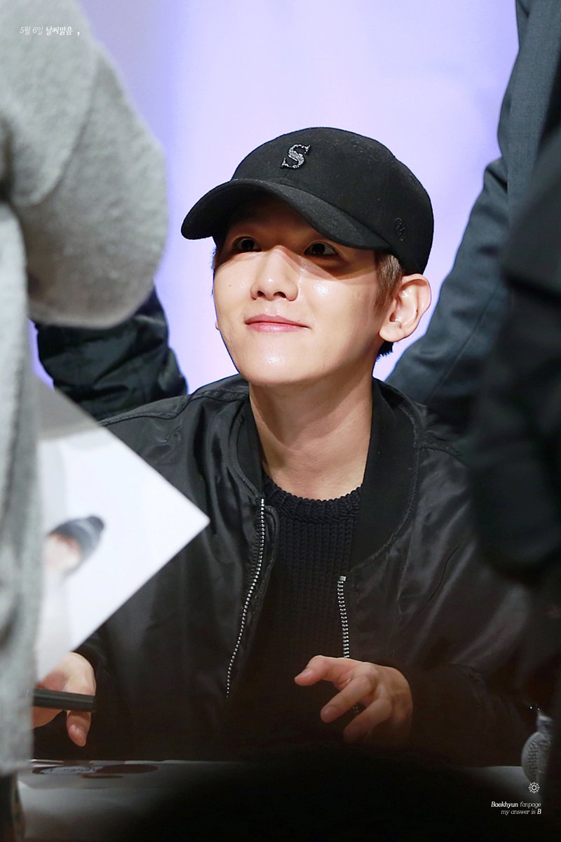 Baekhyun Pic tweet media