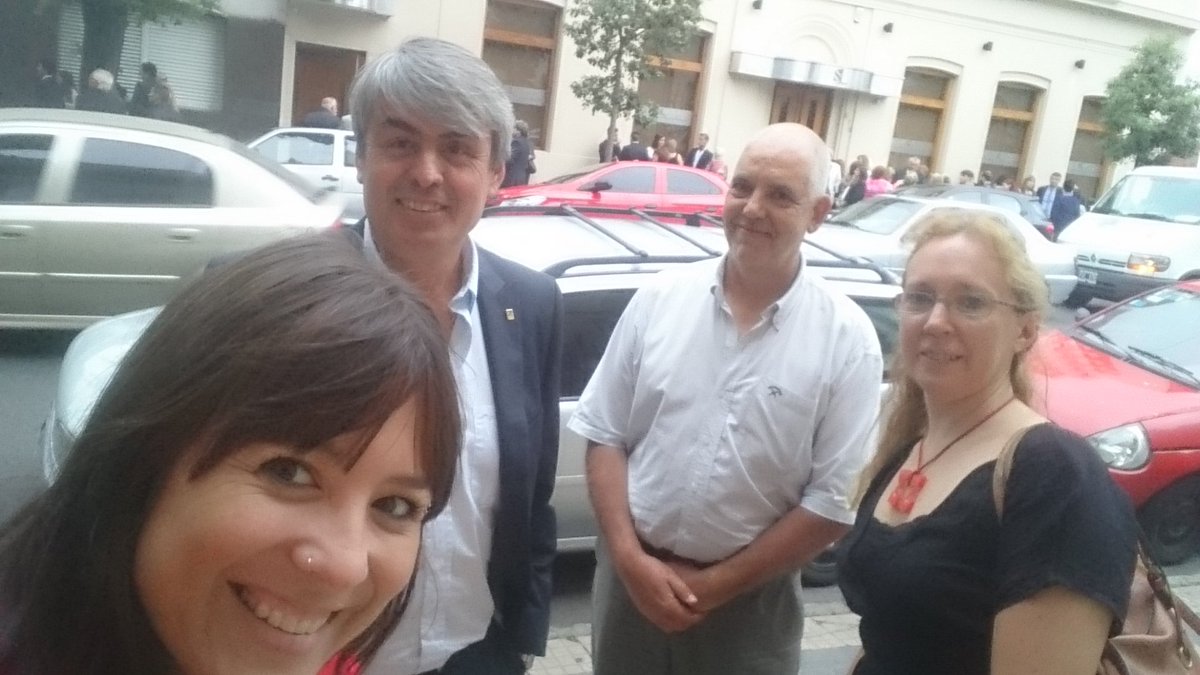 MundoUTNPacheco's tweet photo. Ya estamos en el Teatro Lozano en La Plata. #PremiosGalena2016 @utnfrgpprensa https://t.co/609RVgu4U6