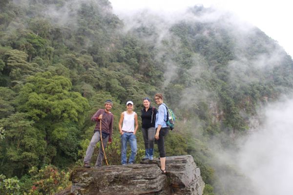 Andes Eco Tours: This is the best experience I ever had in Bogota! We joined a group of 8 in this...#hiking #travel thingstoodo.com/andes-eco-tour…