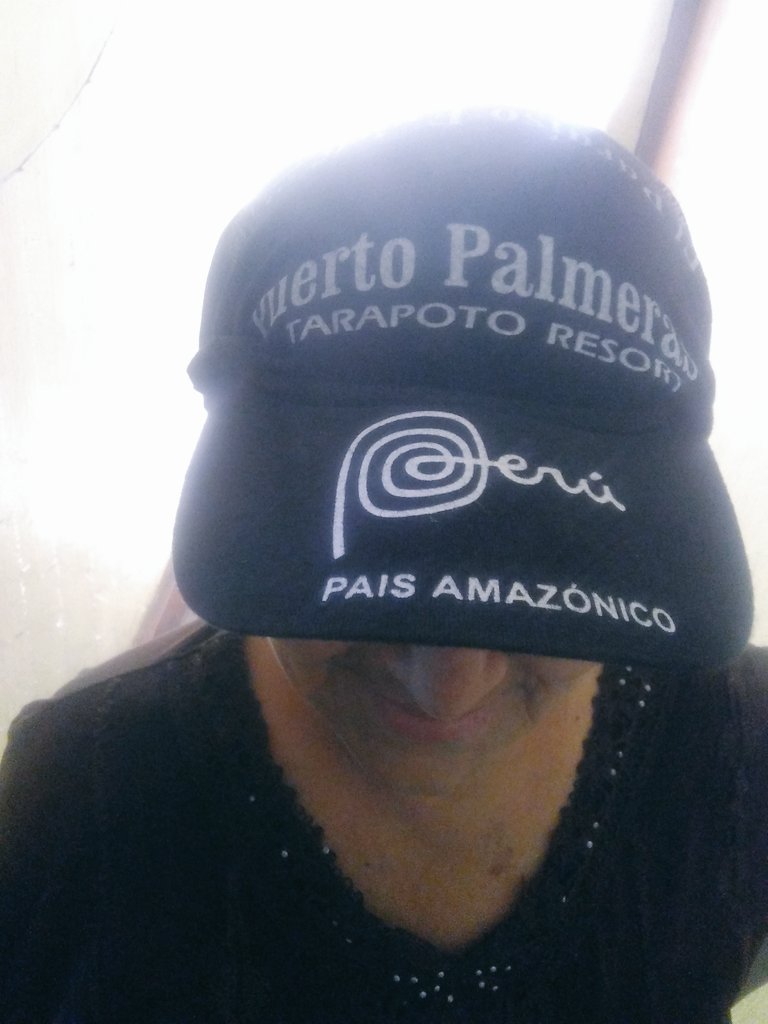 TSaldator's tweet photo. @rodgonzalezl mi mamita con puerto palmeras !!! Te queremos Rodrigo !!! https://t.co/0QjdmpMNkk