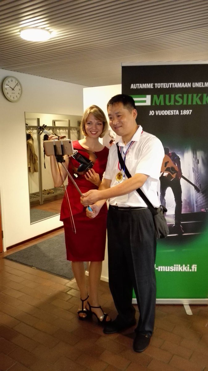 merviviolin's tweet photo. Promoting YEV104....it was made in China for Yamaha #fmusiikki #yev104 #magicviolin #xiangqi #DreamsComeTrue https://t.co/SUSZJQcv2b