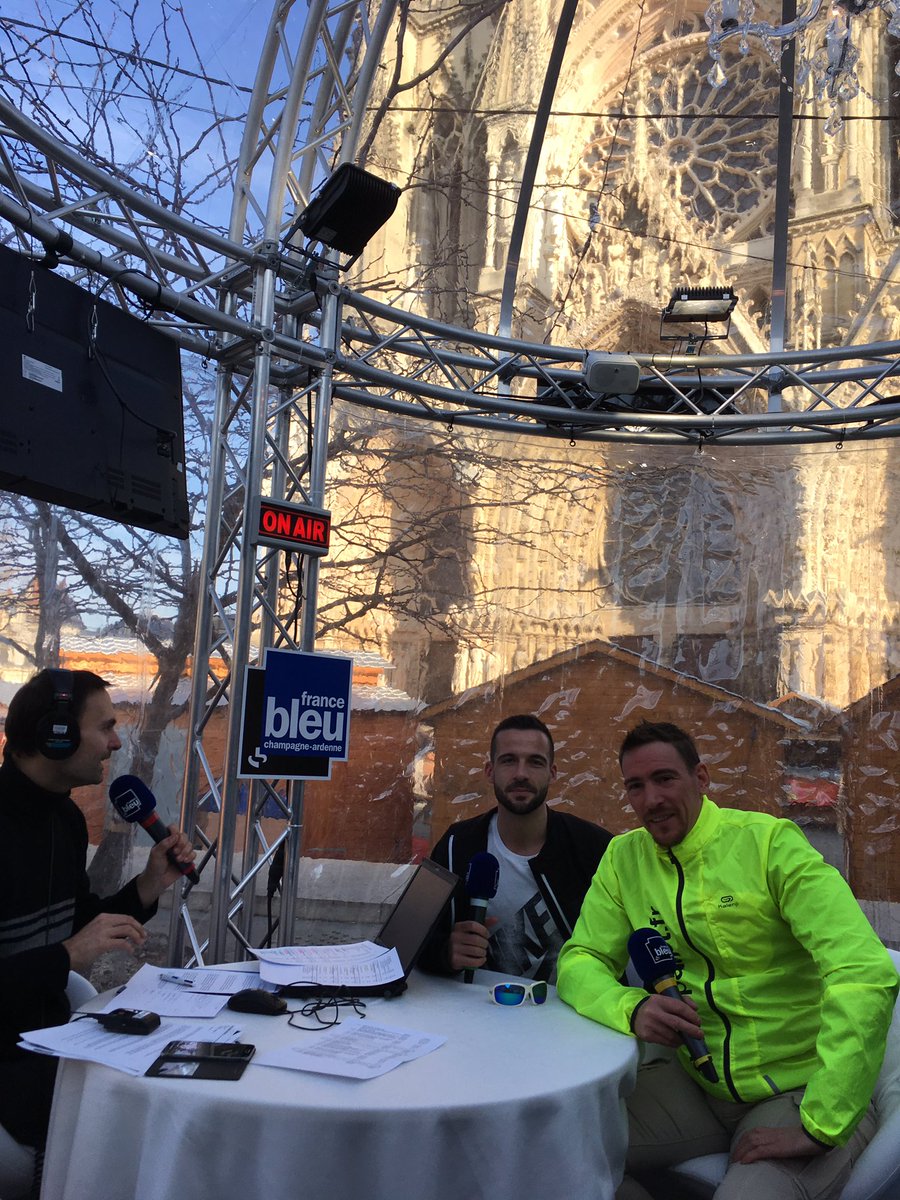 DefiCapAdapt's tweet photo. En direct de France Bleu pour évoquer le DÉFI Cap'Adapt avec @oliviercattiaux https://t.co/0irKCnS7Xd