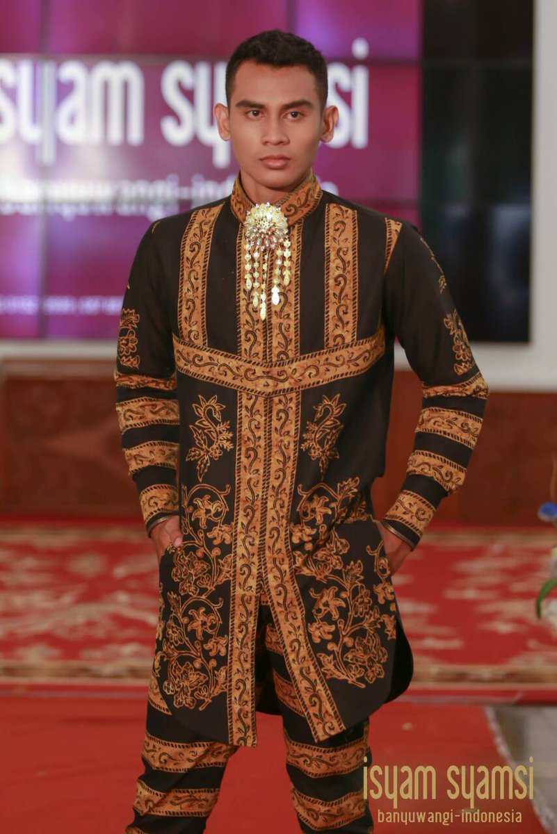 Isyam Syamsi On Twitter Fashion Show The Luxury Black