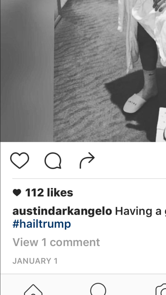 ADarkangelo's tweet photo. The illuminati is real¿ https://t.co/MAchuZHnbJ