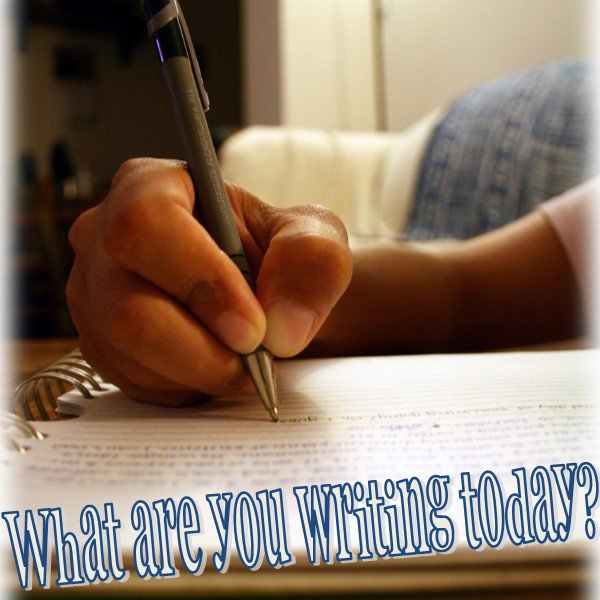 FeatureFiction's tweet photo. What are you writing today? https://t.co/KrVwHBKgBE