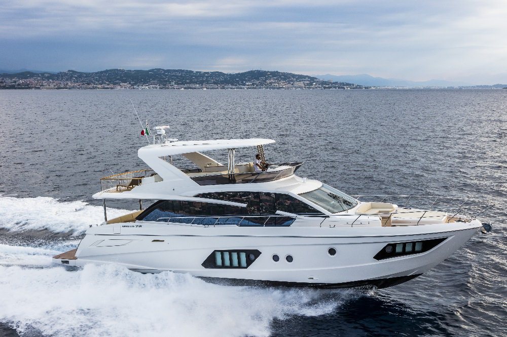 AbsoluteNA's tweet photo. Indulge in the Absolute comfort of a superb master stateroom aboard the award-winning 72 Fly: https://t.co/uuOlXjfBEx #yachts #madeintaly https://t.co/aM78xYhHYZ