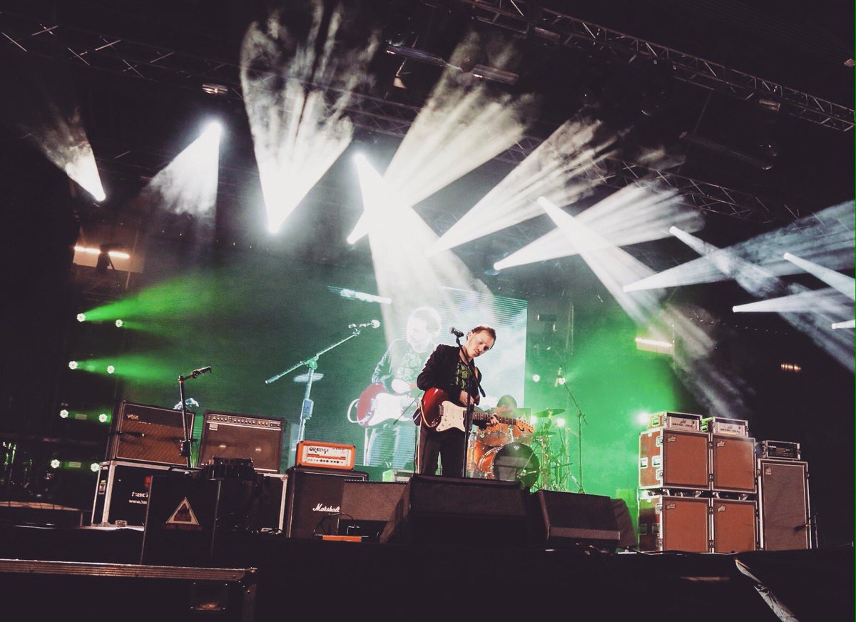 #CuestaCreer que estuvimos ahí parados en <a href="/ALMAXColombia/">ALMAX Colombia</a> 🙈 #ALMAX #LiveMusic #PabloTrujillo #Rock #Show <a href="/RollingStoneCol/">Rolling Stone en Español - Colombia</a> <a href="/CorferiasBogota/">Corferias</a>