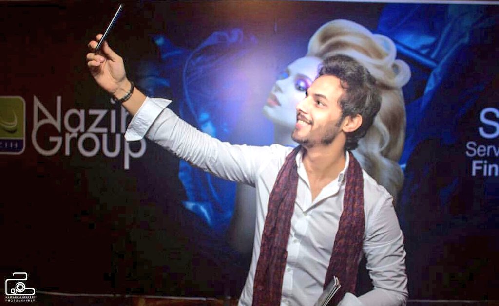 StaracAcademy's tweet photo. اطلالة للجميل #علي_الفيصل 🌹 🌹 
#alialfaisal @ali_alfaisall @Ali_AFaisal https://t.co/4aoepPkT4n https://t.co/nM7UVblFlg