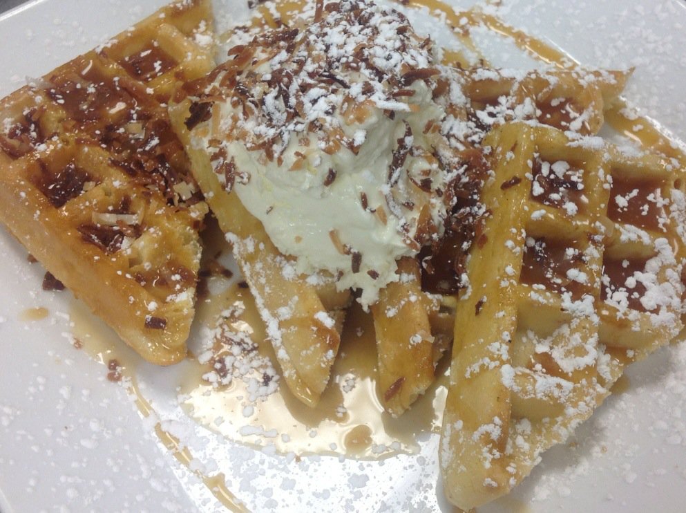 PondHouseCafe's tweet photo. Come join us for brunch! Mention this tweet and get a free mimosa! #PondHouseCafe https://t.co/rZSJbBM0Jw