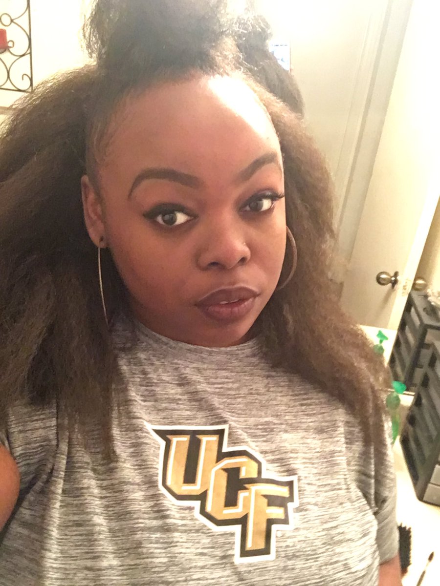 BlackQueen___'s tweet photo. Yass for the slayage #blackgirlmagic ✨ https://t.co/qsNFcydjsL
