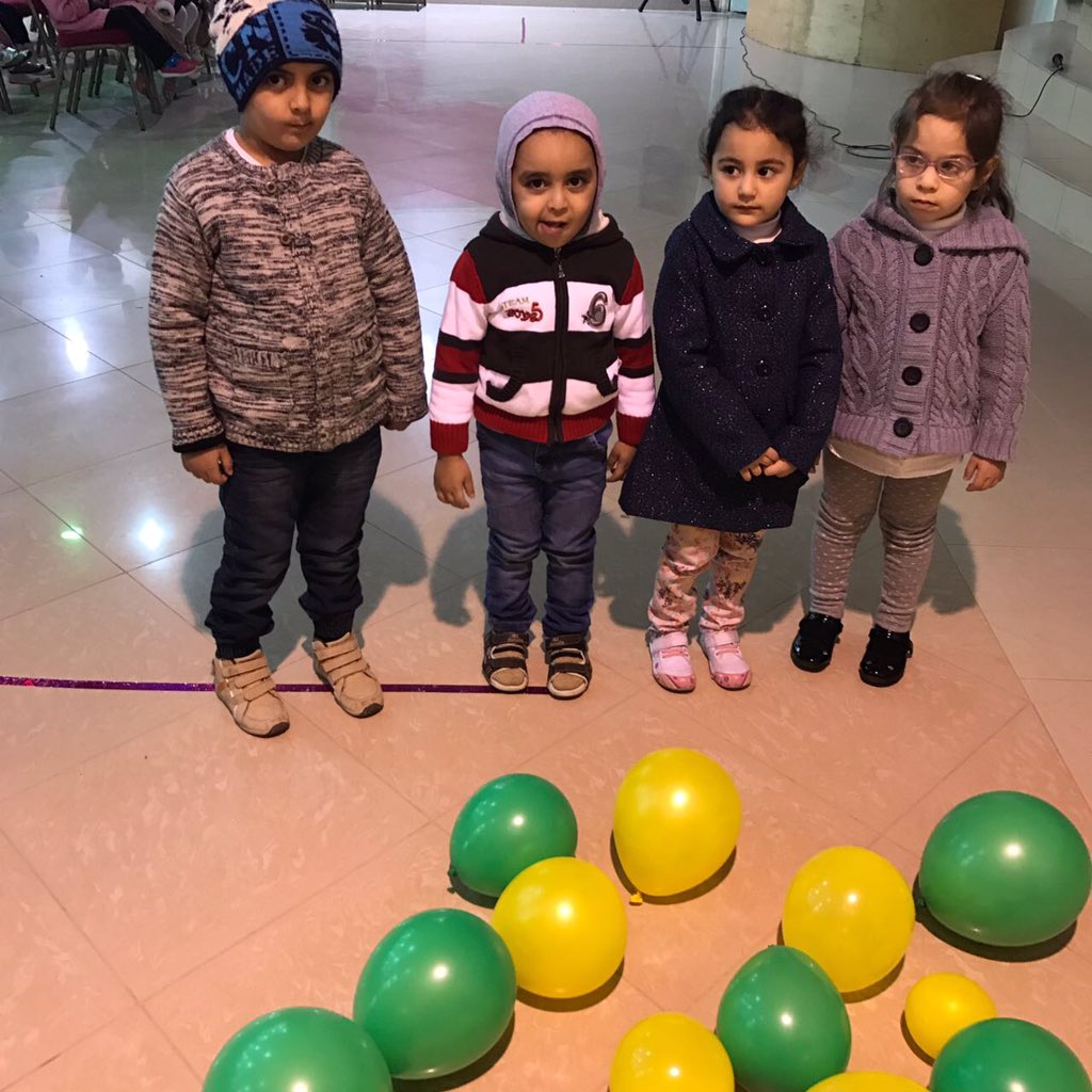 { مها أبانمي ، عبير الرشيدي ، منيرة الجبر ، موضي الرشيدي ، أماني الرشيدي }
شكراً لكن بحجم سعادة أطفالنا اليوم 😊