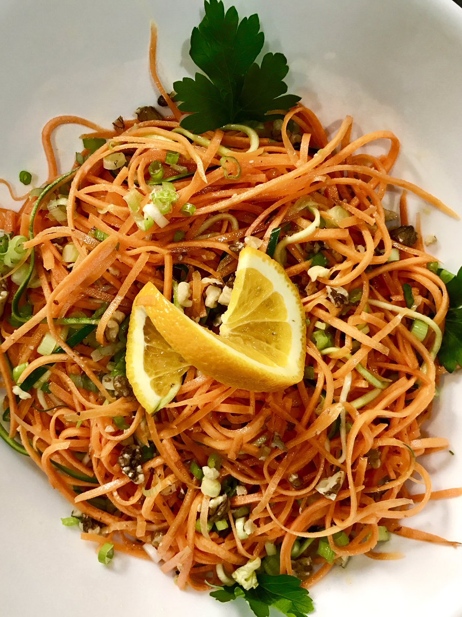 #food #bike riders #love! #chef #soigneur #chef #offy #cycling #race #europe #fitness #health 🚴🏾‍♀️🚴🏽🚵🏼🚵🏾‍♀️