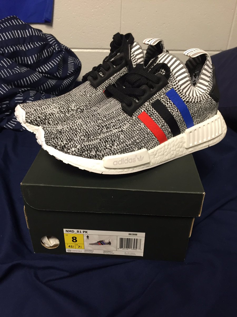 realsoleworld's tweet photo. Size 8. $214 + ship take it😩 @SCOOP208 @Deadlaced @JayZaldo @YaFavPlug @SoleGawd @basebal2513 @HuzKicks @AserShoes @cincinnatisole  plz RT! https://t.co/Hys0Qn7zfw