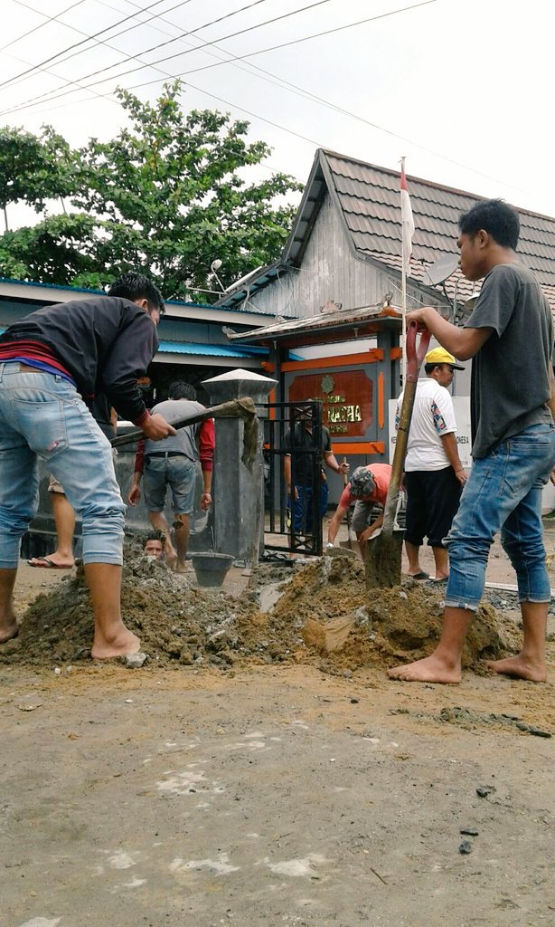 kmhdi_bjm's tweet photo. Runitas mingguan ne jhon.. Ngayah #kmhdi #kmhdibanjarmasin https://t.co/EWIBr4qs8W