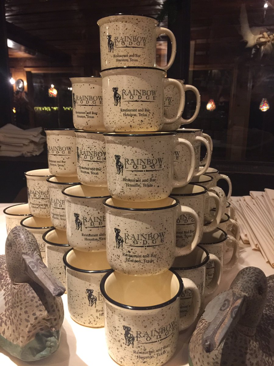 UrbanCompanies's tweet photo. big thanks to @TheRainbowLodge for the outstanding hospitality and #qualityfood at Urban's Christmas party last night. #Goodtimes https://t.co/pIfYEwnqc8
