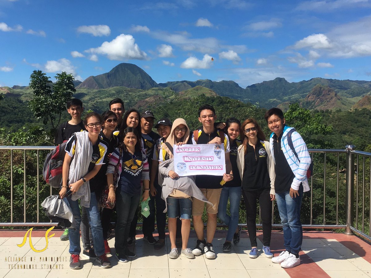 arts_auf's tweet photo. Give a Gift 2016 with PART National Chapter, PART Pampanga Chapter and AUF Medical Center. 🎁 #BSRTAUF https://t.co/6A5V5vrSj9