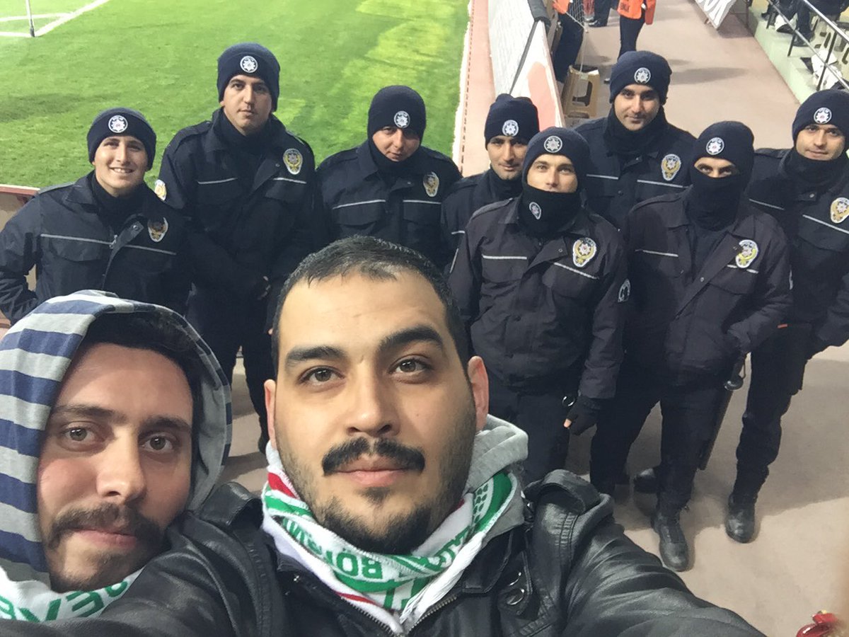 olcay_alper's tweet photo. #PolisiminYanındayım #Konya #çevikkuvvet #polis https://t.co/tSUHeskRPq