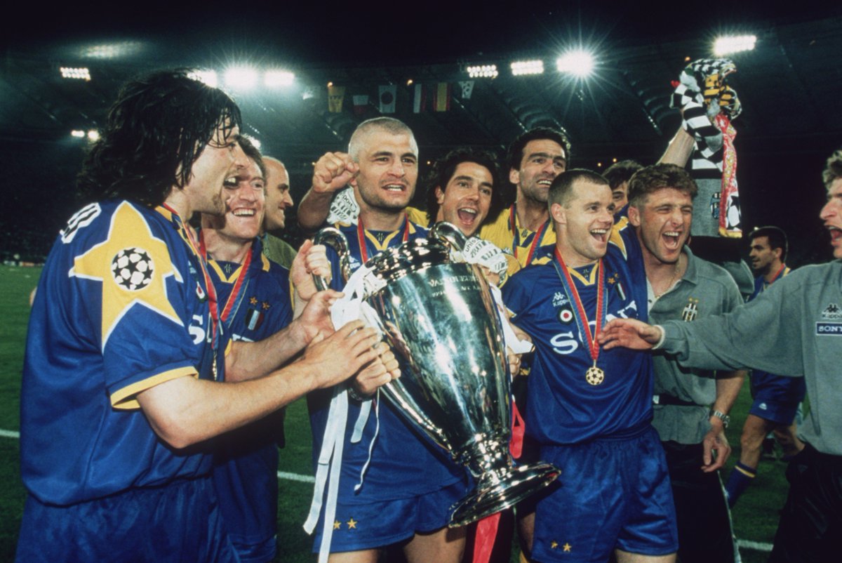 ChampionsLeague's tweet photo. Happy birthday, 1996 #UCL winner &amp; Juventus legend Fabrizio Ravanelli! https://t.co/vSCPVPat7Z