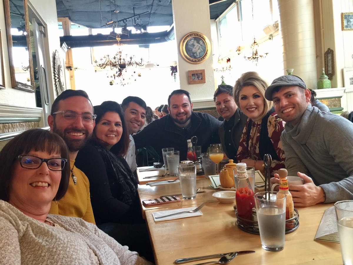 FrontierShauna's tweet photo. Brunch Squad! @FrontierManage Regional Marketing Director's are in the house! @MothersBistro #FrontierCulture https://t.co/2y2gyg2bae