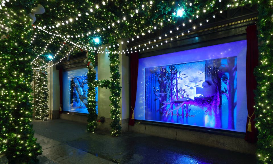 Google Debuts #VR Tour of New York’s Famous Festive Store Windows bit.ly/2gPdtbk via <a href="/VRScout/">VRScout</a>