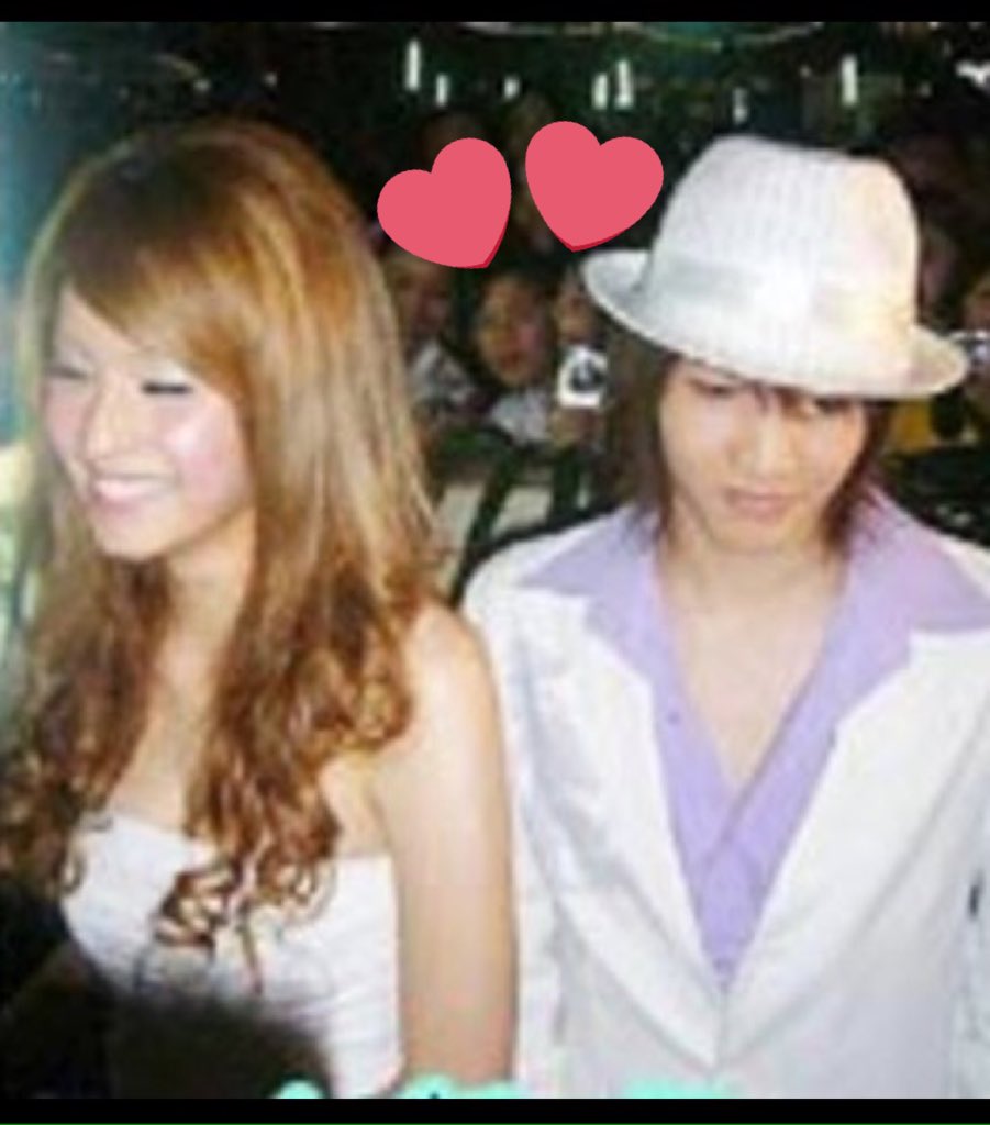 Tannattha28's tweet photo. #เกิดมาเพื่อรักเธอเท่านั้น ❤️🎶คำว่าฮักเกิดขึ้นที่ใดเกิดกับไผ๋มันบ่สำคัญ มันจะอยู่ตรงนั้น บ่หายตามกาลเวลา🎶#กอล์ฟขวัญ #คู่คอง#คู่ครอง https://t.co/Z9eUAkm6IM