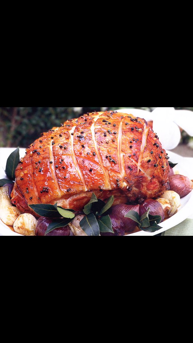 CHRISTMAS COMPETITION TIME 

YOU COULD WIN A FROSTY DRY CURED CHESHIRE HAM FOR CHRISTMAS 

JUST RT &amp; FOLLOW TO ENTER 

WINNER 16TH DEC