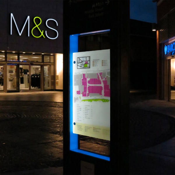 isGroupSigns's tweet photo. #isGroup have developed a portfolio of #retail parks and #shopping centre #signage that just keeps on growing! - https://t.co/Uwrjgm78CZ https://t.co/fDKJcEvM9B