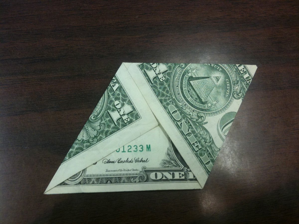 RubyRhombus's tweet photo. The fact that this dollar has opposite angles that are congruent should make it worth more https://t.co/rJx24gTJpC