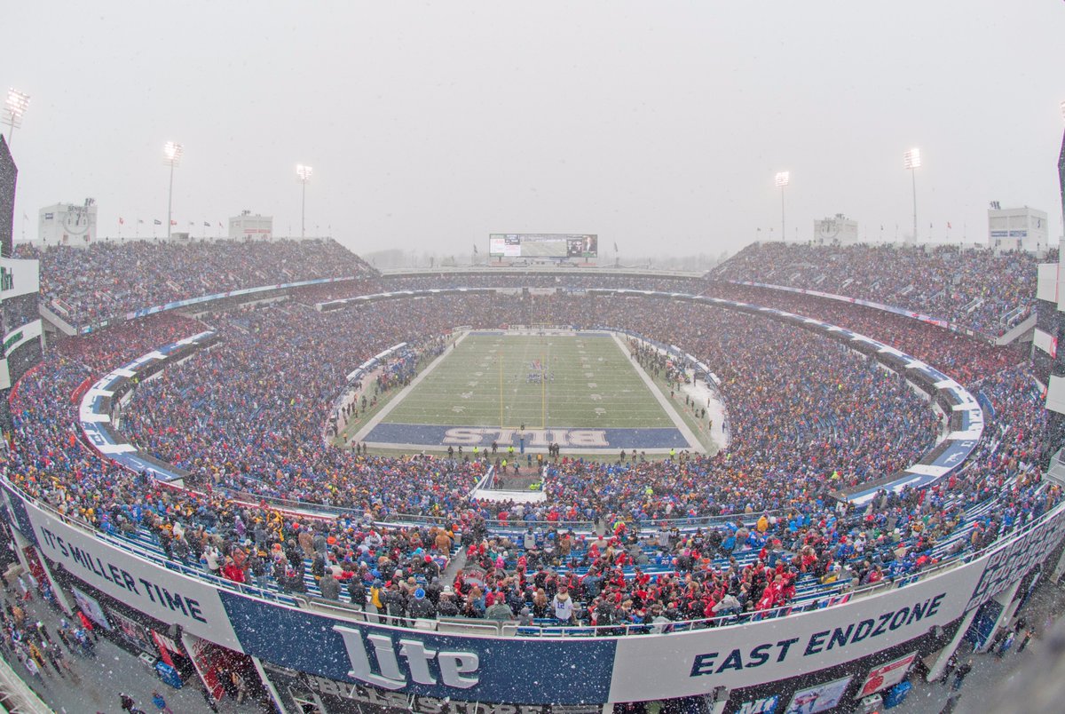 #NFL🏆¡Miren que vista en este encuentro de #PITvsBUF✨, este es el ENGASAMIENTO😍que hay que vivir en cada deporte🏈!