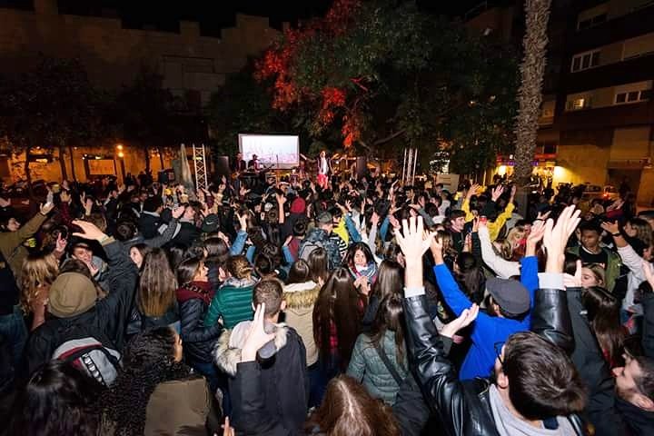 Ja podeu veure les fotografies de l'Espai Jove d'aquesta #FMH al nostre Facebook: facebook.com/media/set/?set…
Gràcies <a href="/fotografo_JS/">Jorge Sánchez Foto</a> x les fotos!