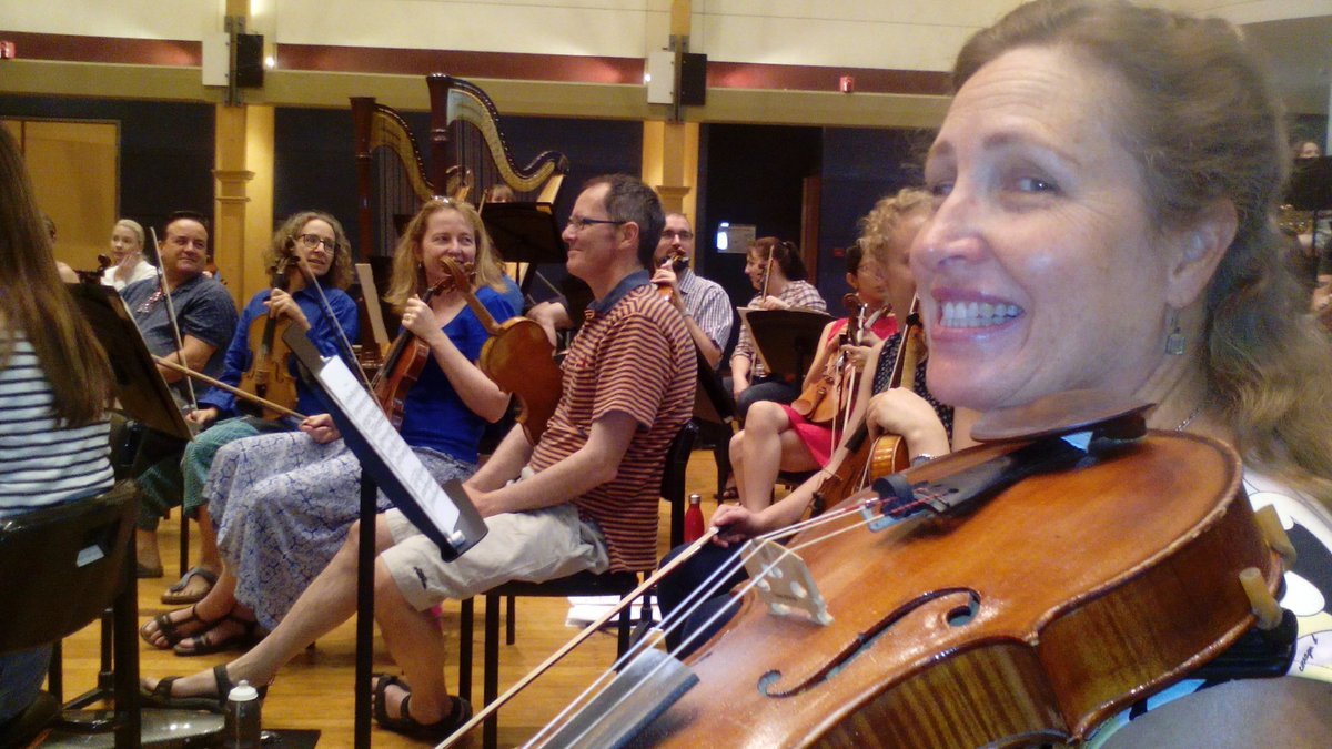 pestoriusm's tweet photo. Panicking next to friend Horse. At #qyo Mahler 5 rehearsal. John Napper here too. https://t.co/3Eu1jm9yBS