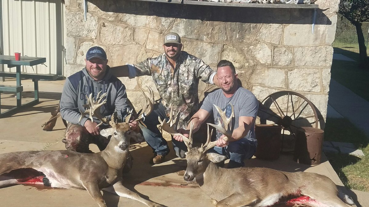 OneStarRanchTX's tweet photo. Big deer harvest!!! https://t.co/1hkex2yKvA