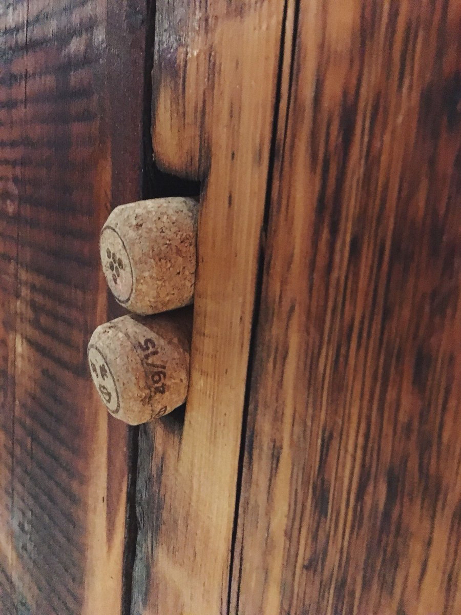 HighPointBK's tweet photo. Hidden #corks in the counter at #HighPointWines #SunsetPark https://t.co/1lYPU8ACjc