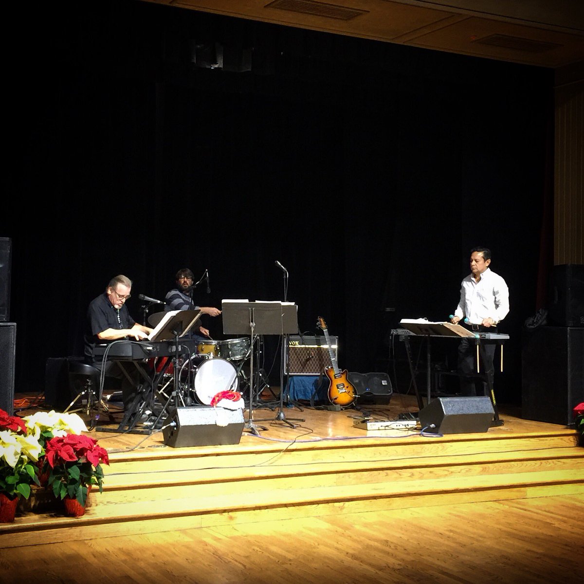 discoverschools's tweet image. The Epic Trio at @WitteMuseum Sunday Jazz with @KRTU917FM #wittemuseum #wittejazz #krtu #krtu917fm