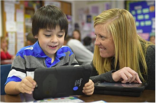 RepJaredPolis's tweet photo. Great job @BVSDcolorado! During #CSEdWeek abt 80% of Boulder Valley schools are offering computer science activities https://t.co/hPhkZ4gVnB https://t.co/ZZ5MXit2A3