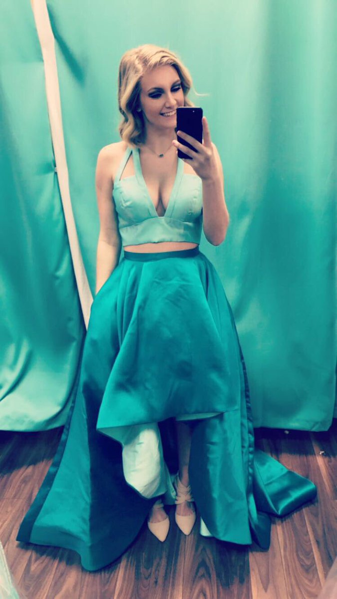 caitxjonas's tweet photo. Had so much fun at my photoshoot for @blvdbride today ☺️ come look at our gorgeous collection of gowns &amp; don't forget to mention my name😍 https://t.co/gCoyHguZst